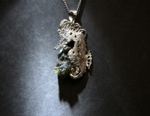 Sea Horse – Moldavite & Silver – Pendant
